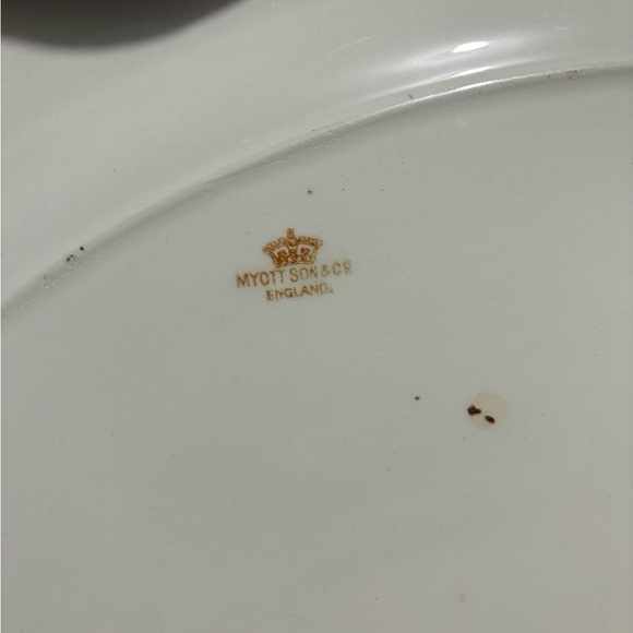 Vintage Floral Oval Large Platter with Bird Design - Picture 6 of 6